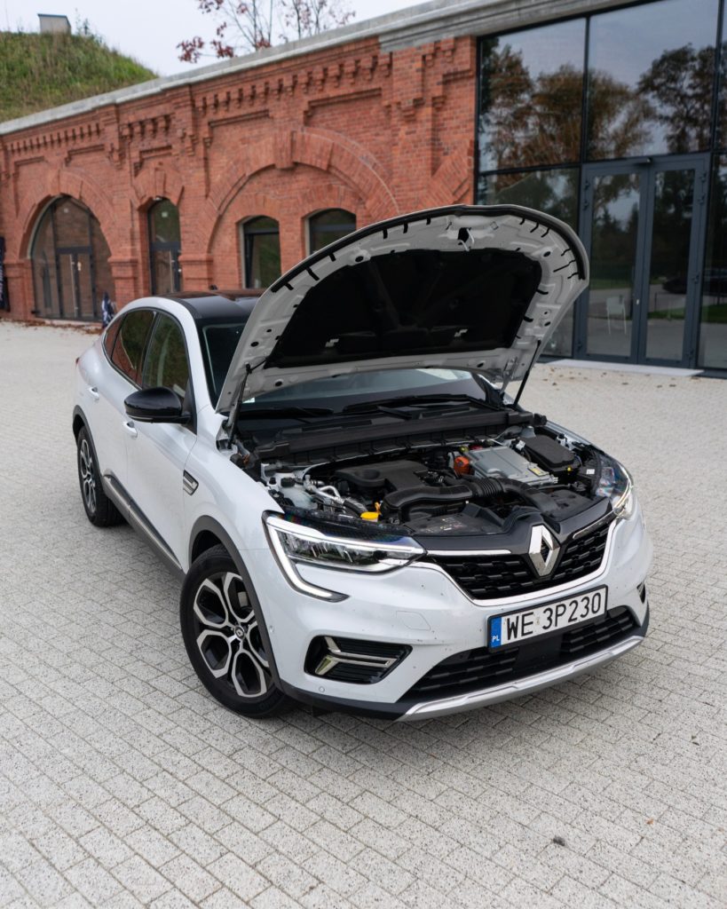 renault arkana e-tech test 